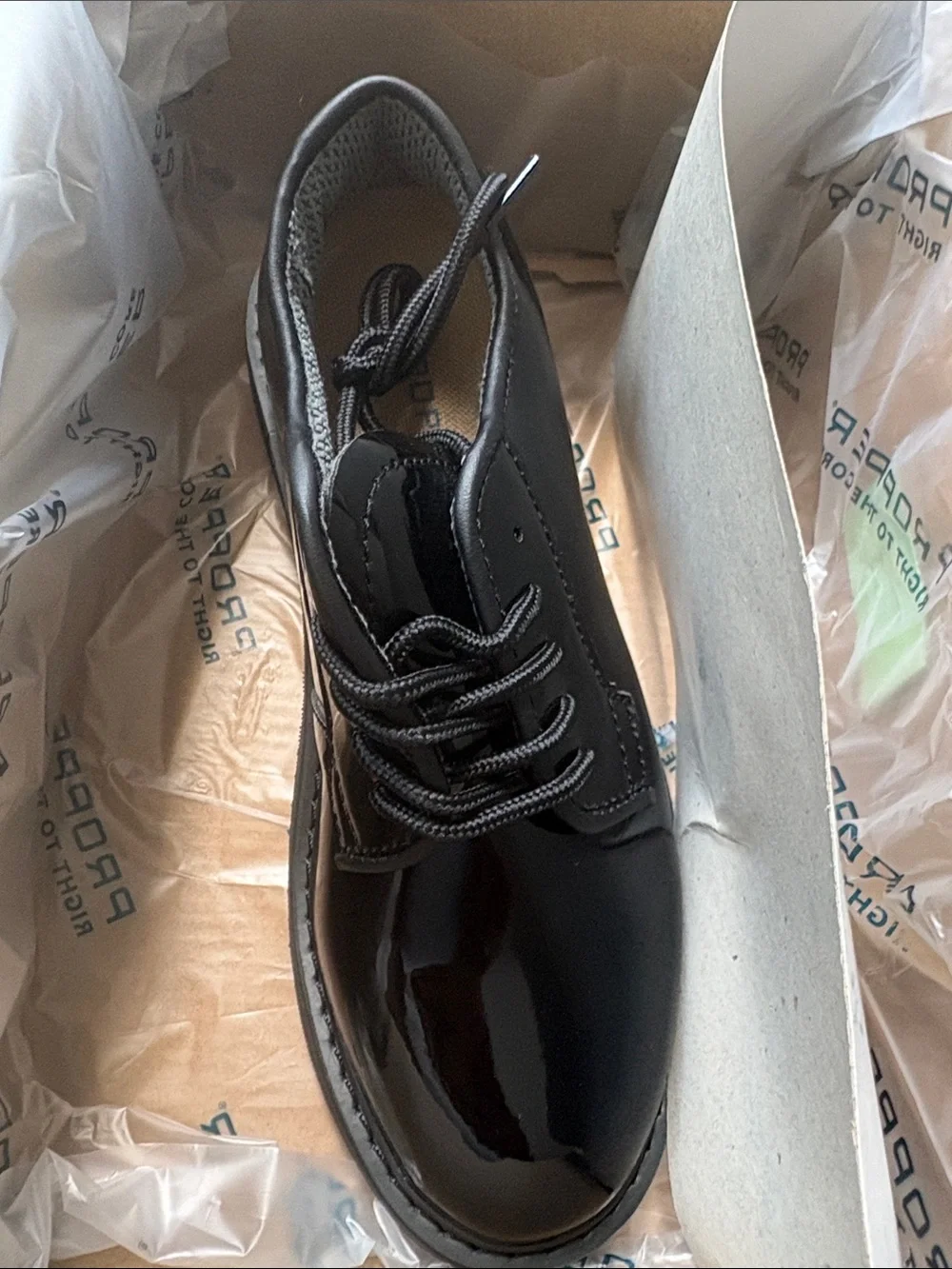 Propper shiny black